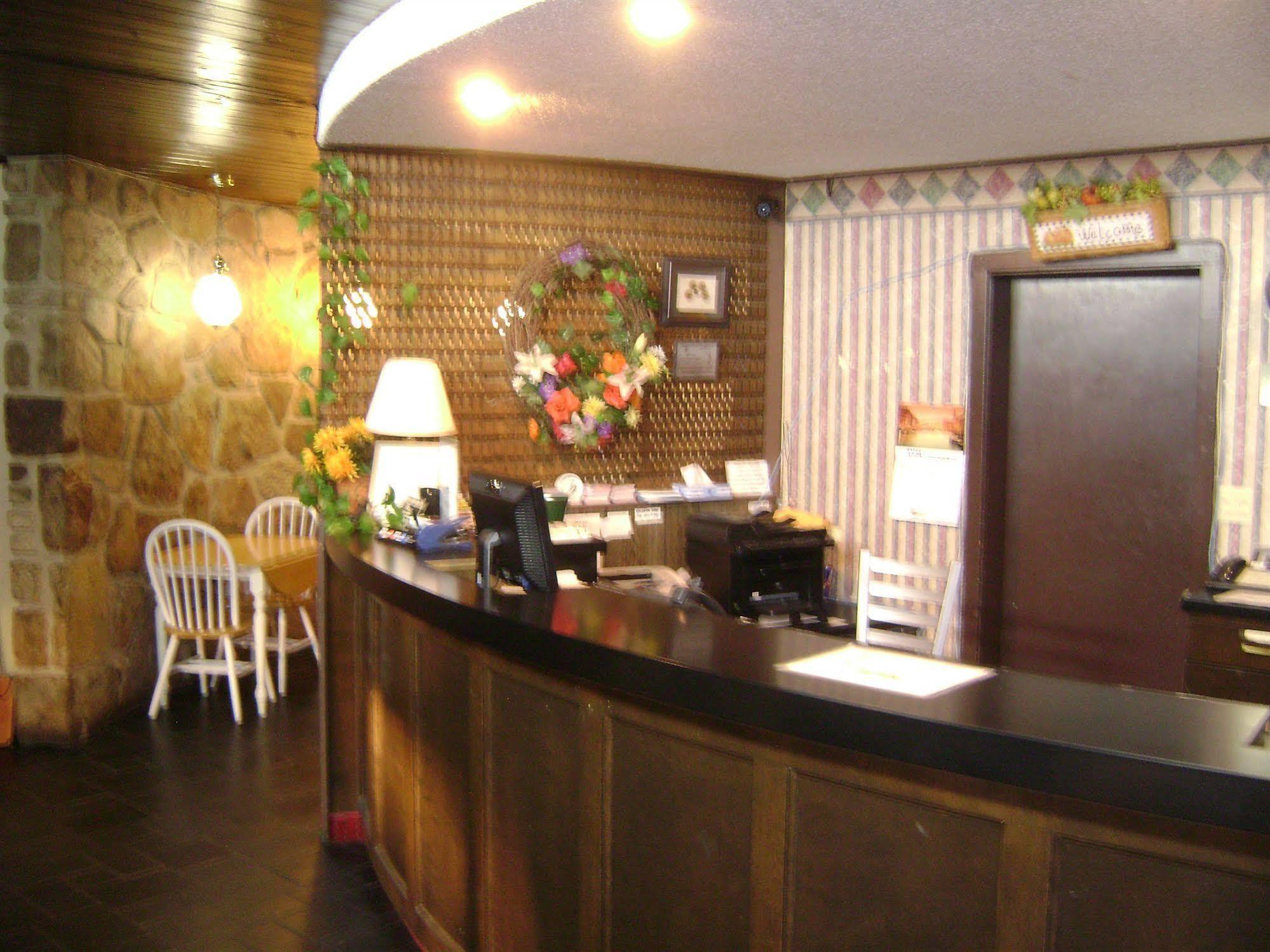 River Edge Inn Гатлинбург Экстерьер фото